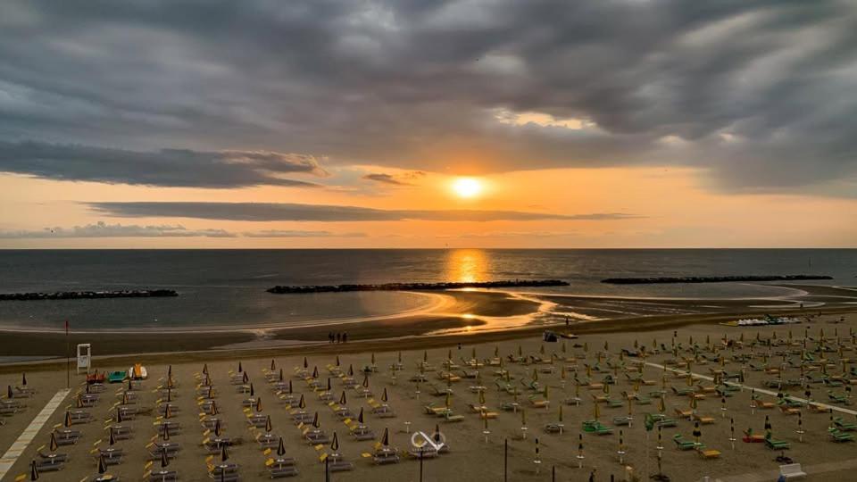 Hotel Acquamarina Viserba Rimini Luaran gambar