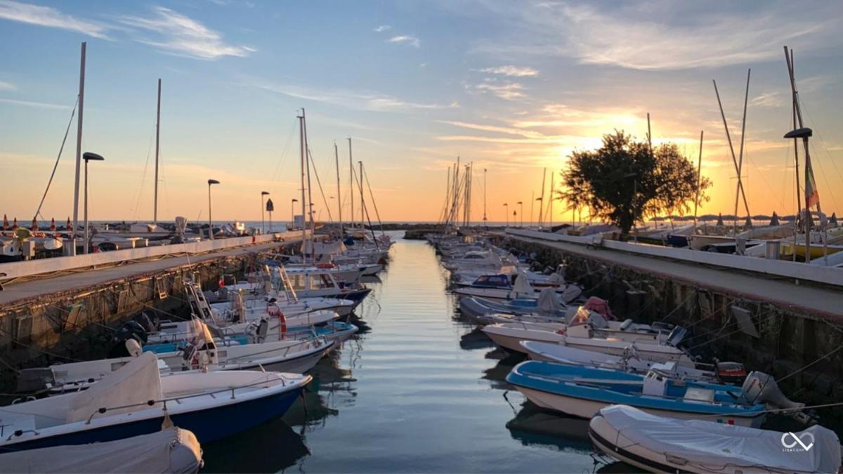 Hotel Acquamarina Viserba Rimini Luaran gambar
